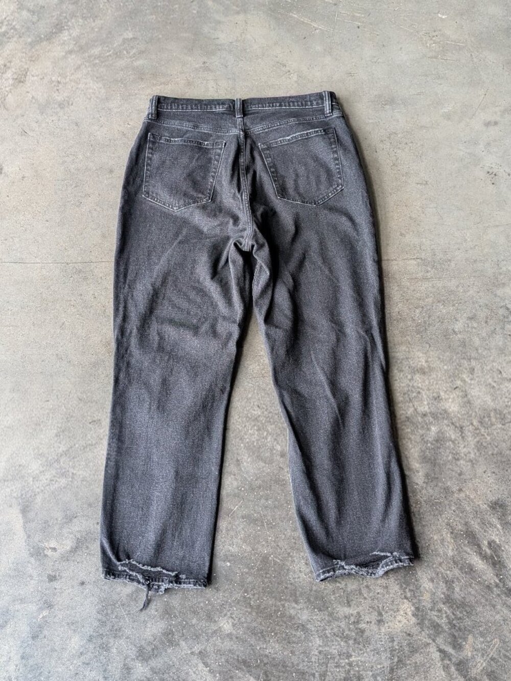 Abercrombie & Fitch Curve Love The Ankle Straight Ultra High Rise Jeans Black - Picture 8 of 8